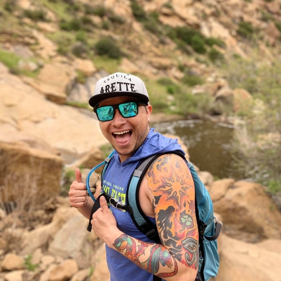 Meet your Posher, Hugo - Picture 1 of 1